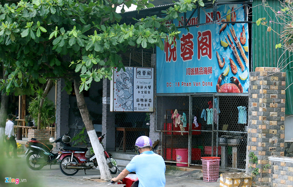 Đến Nha Trang mà ngỡ như đang ở phố Tàu, nước Nga